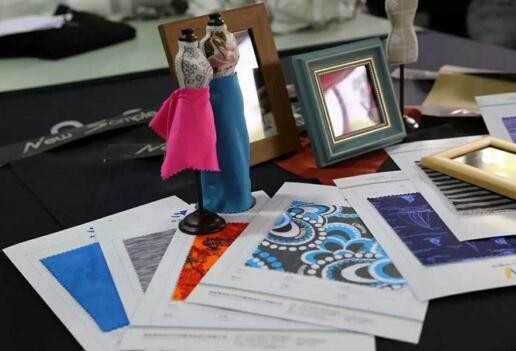 健身(shēn)時(shí)怎樣選擇合适的(de)運動服